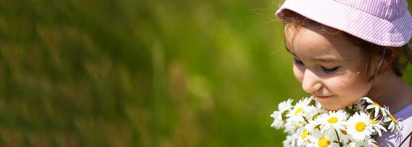 C&V 209 Enfant aux fleurs